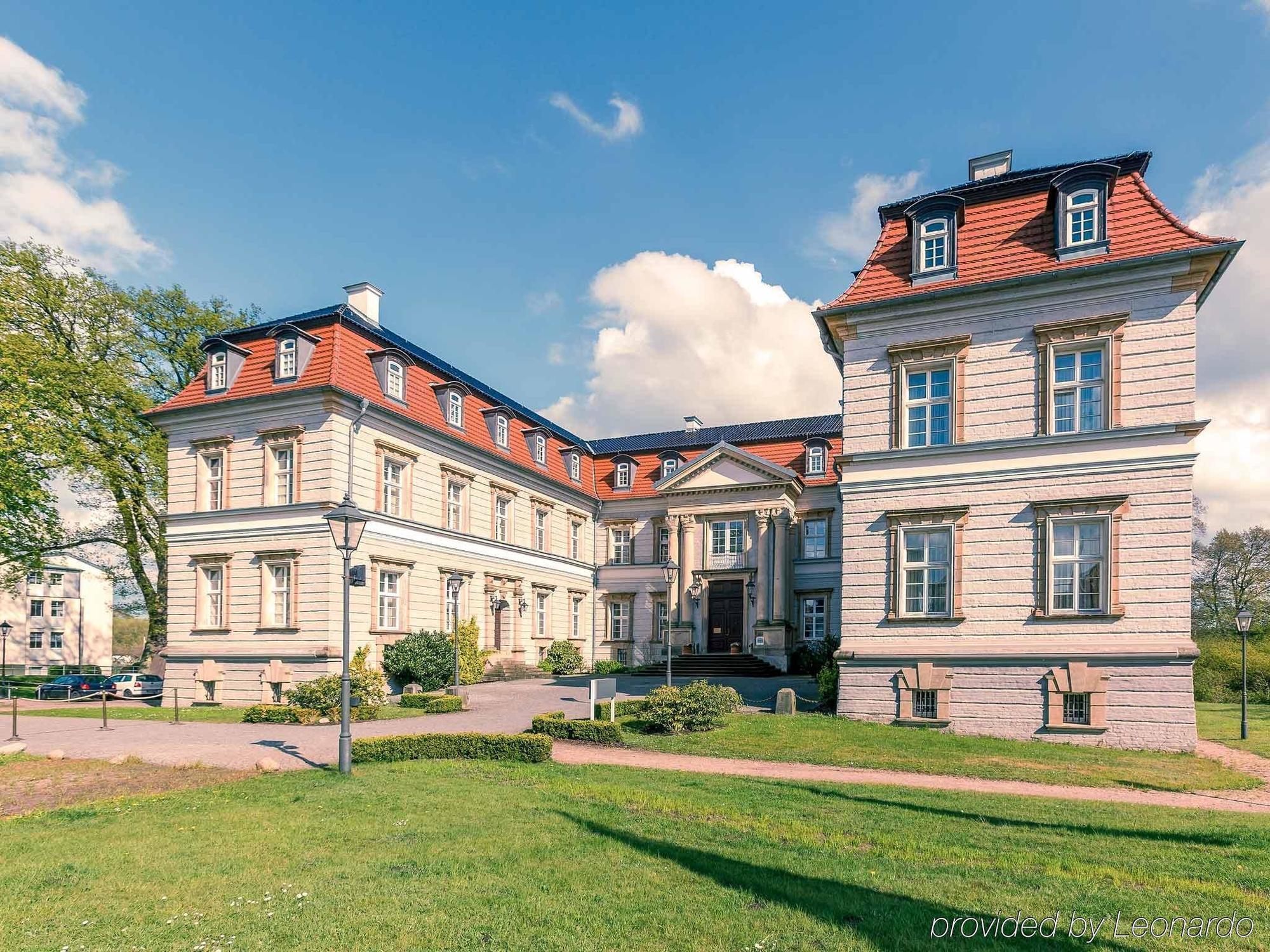 Hotel Schloss Neustadt-Glewe Exterior photo