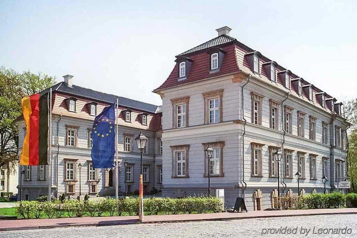Hotel Schloss Neustadt-Glewe Exterior photo