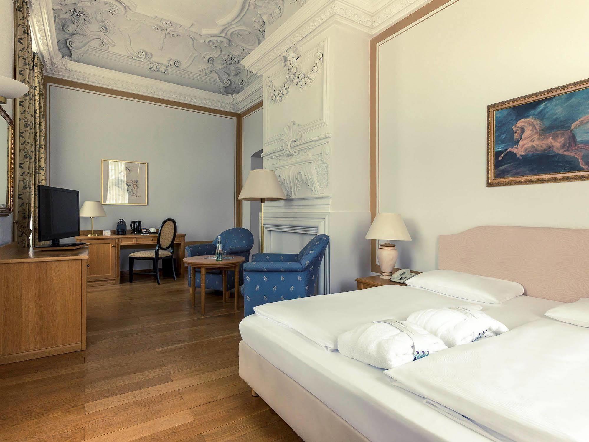 Hotel Schloss Neustadt-Glewe Exterior photo